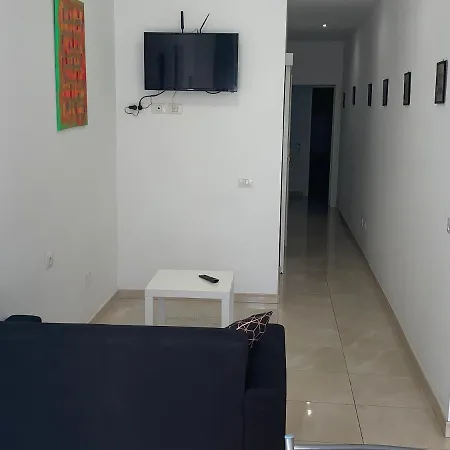 홈스테이 Private Single In Los Cristianos Playa 아로나