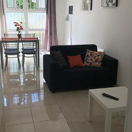 Private Single In Los Cristianos Playa 홈스테이
